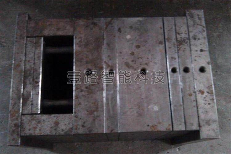 當(dāng)塑膠模具估價后，需要進(jìn)行適當(dāng)處理，整理成模具的報(bào)價，為簽定模具加工合同做依據(jù)